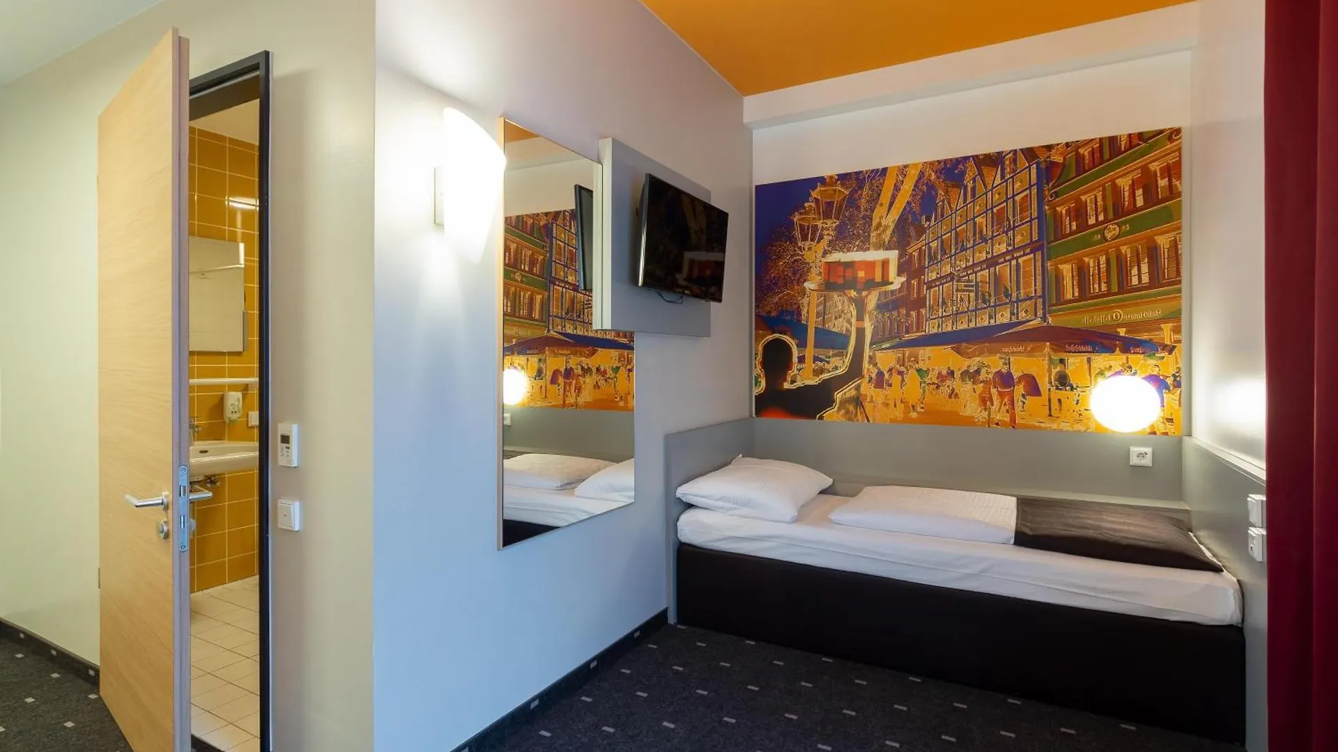 B&B Hotel Duesseldorf-City דיסלדורף